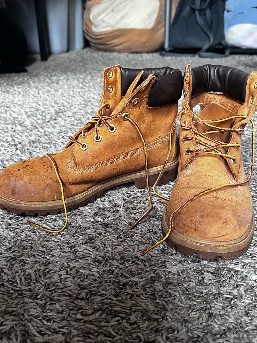Timberland Wheat Brown Men's Work Boots with Dark Collar